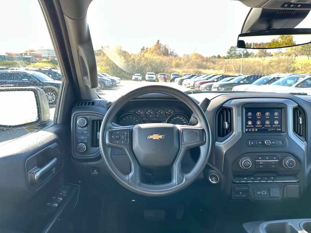 2024 Chevrolet Silverado 1500 Custom | Cam | RmtStrt | Bluetooth | Keyless | USB in Saint John, New Brunswick - 12 - w1024h768px
