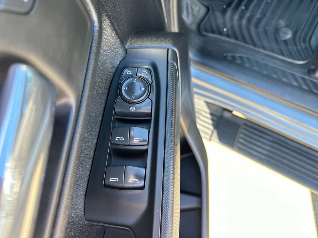 2024 Chevrolet Silverado 1500 Custom | Cam | RmtStrt | Bluetooth | Keyless | USB in Saint John, New Brunswick - 15 - w1024h768px