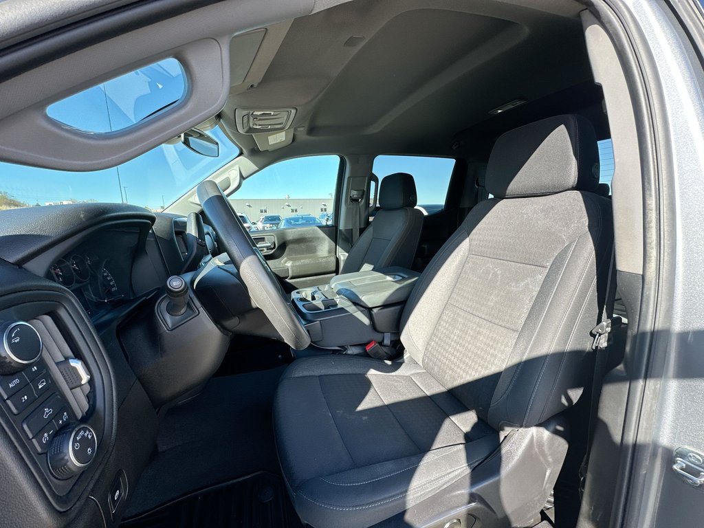 2024 Chevrolet Silverado 1500 Custom | Cam | RmtStrt | Bluetooth | Keyless | USB in Saint John, New Brunswick - 11 - w1024h768px