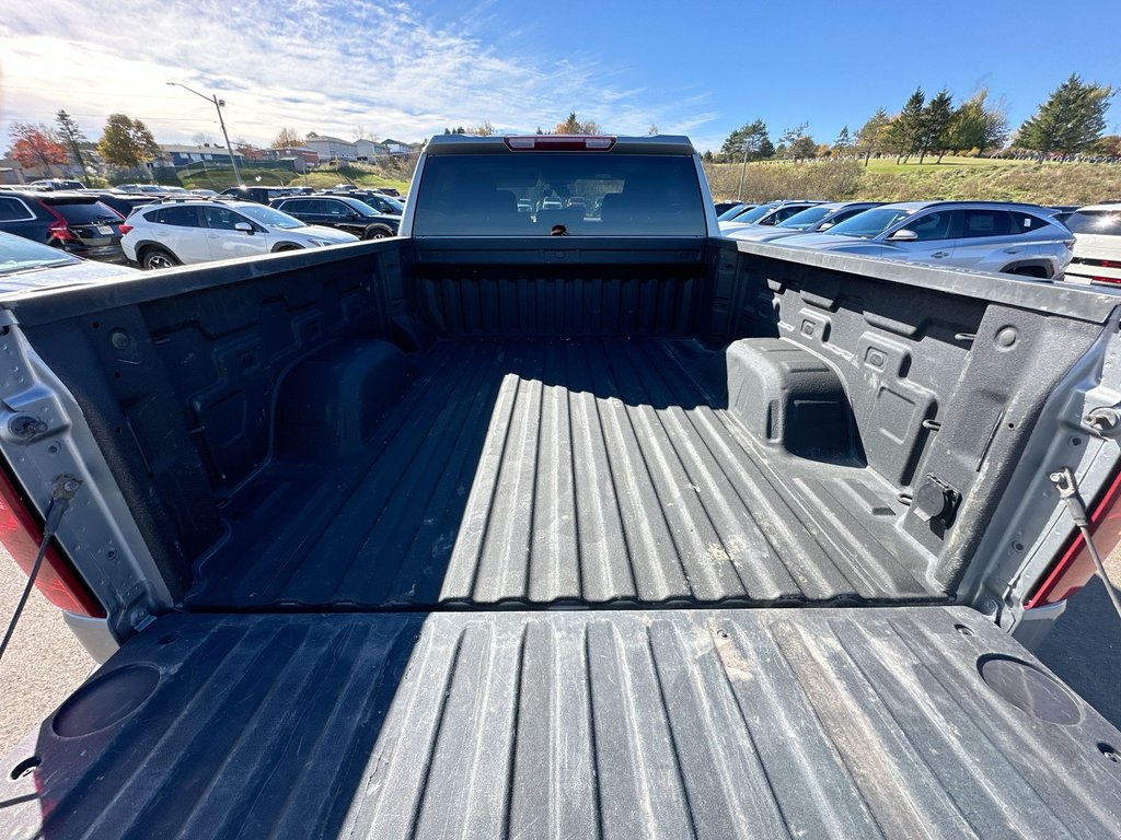 2024 Chevrolet Silverado 1500 Custom | Cam | RmtStrt | Bluetooth | Keyless | USB in Saint John, New Brunswick - 38 - w1024h768px