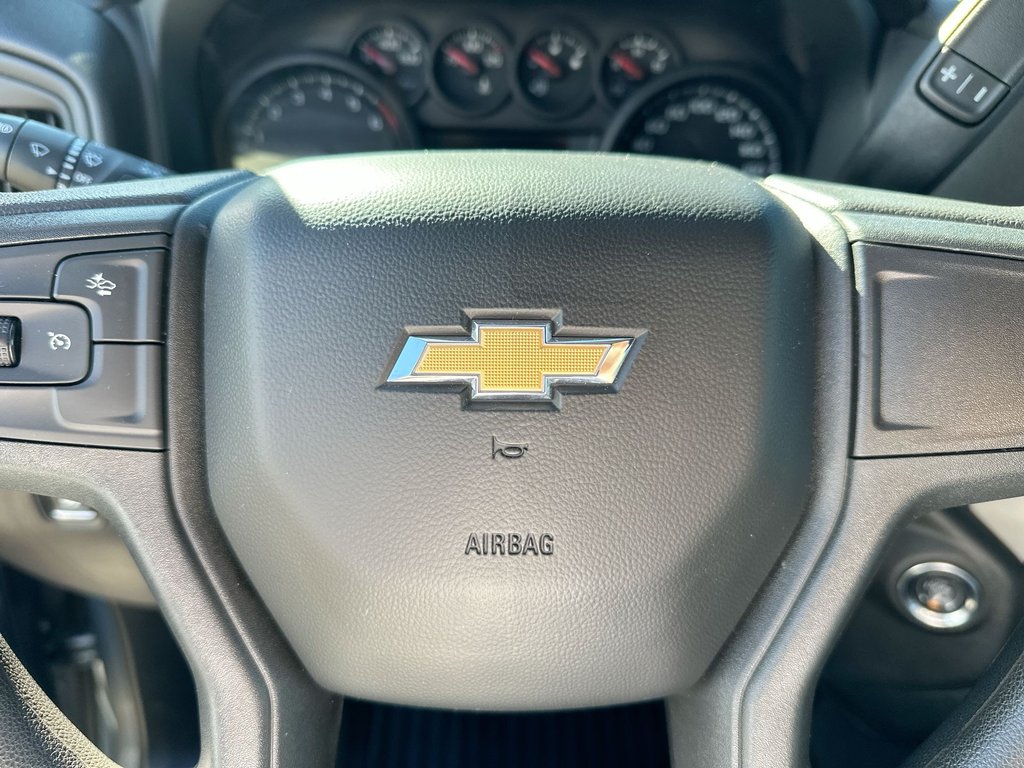 2024 Chevrolet Silverado 1500 Custom | Cam | RmtStrt | Bluetooth | Keyless | USB in Saint John, New Brunswick - 19 - w1024h768px