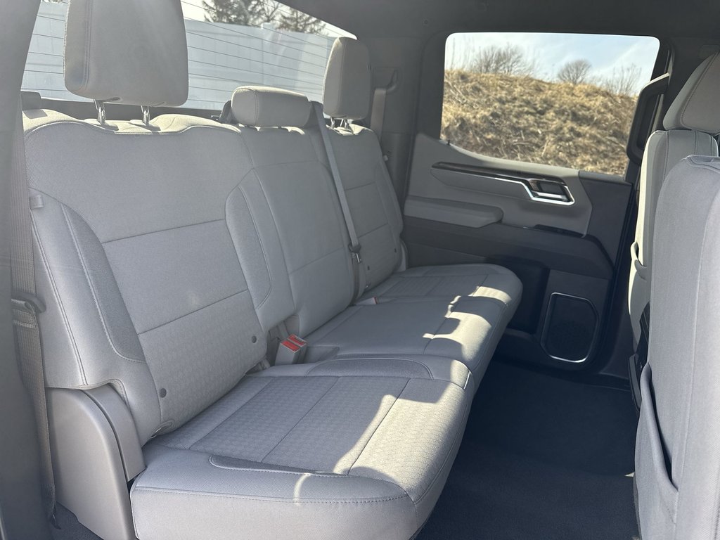 2025 Chevrolet Silverado 1500 in Antigonish, Nova Scotia - 40 - w1024h768px