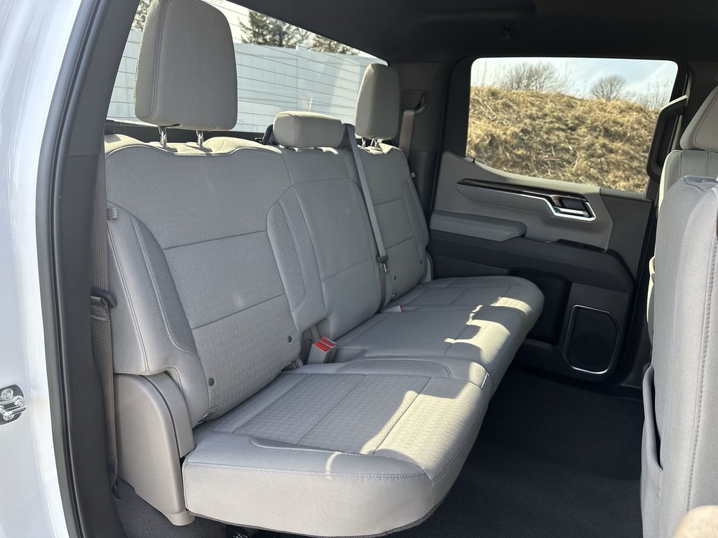 2025 Chevrolet Silverado 1500 in Antigonish, Nova Scotia - 39 - w1024h768px