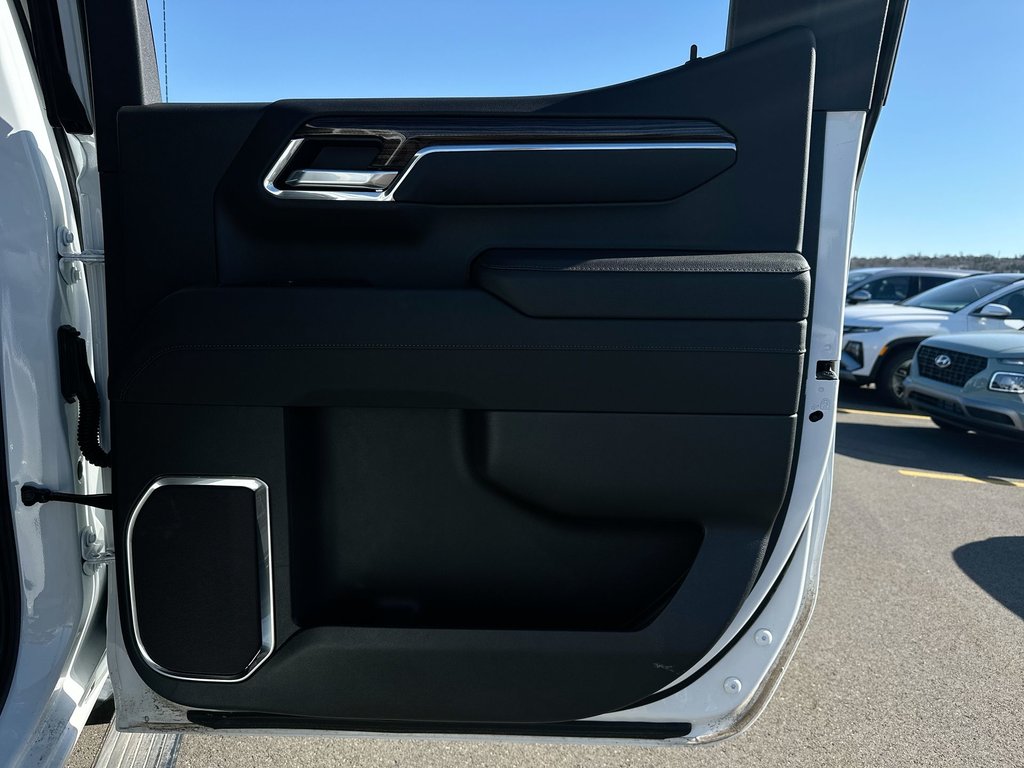 2026 Chevrolet Silverado 1500 LT Trail Boss | Roof | Aux | Warranty to 2031 in Saint John, New Brunswick - 41 - w1024h768px