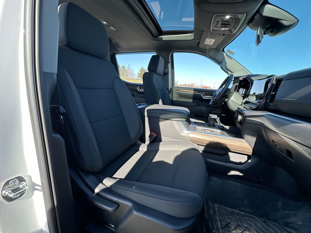 2026 Chevrolet Silverado 1500 LT Trail Boss | Roof | Aux | Warranty to 2031 in Saint John, New Brunswick - 42 - w1024h768px