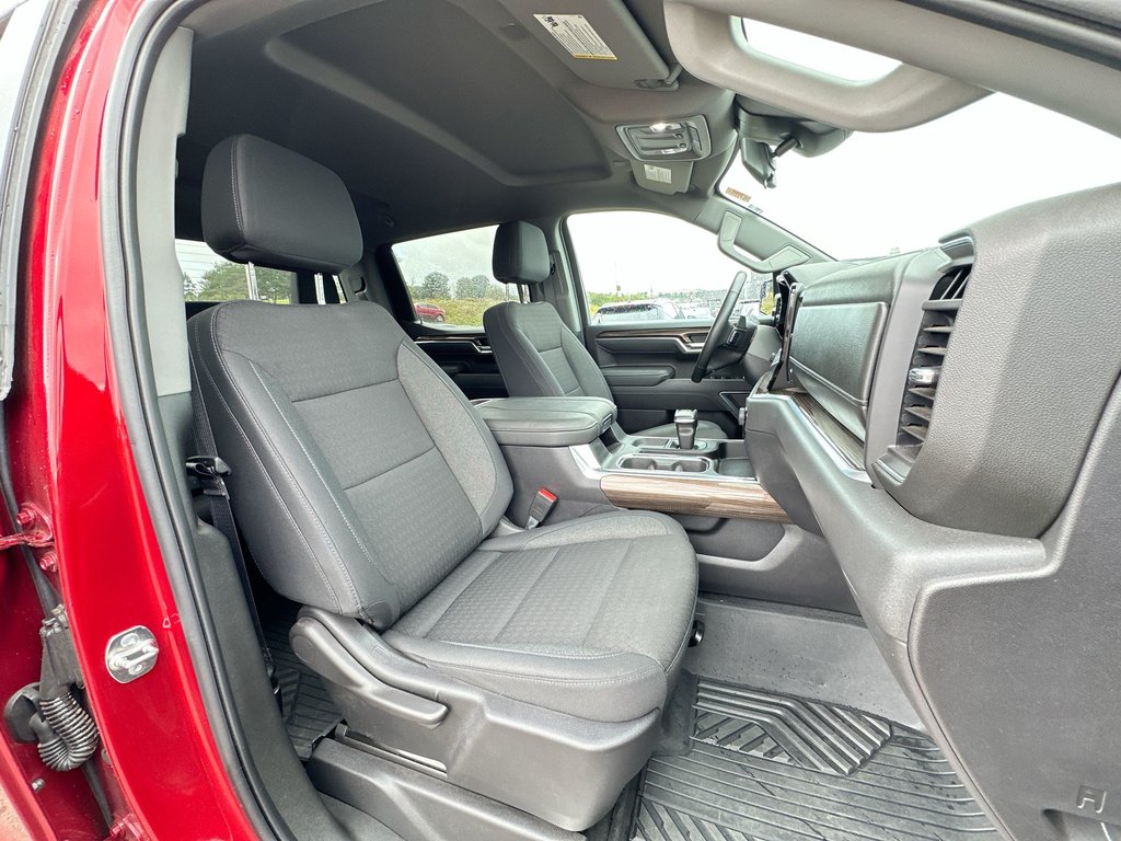 2026 Chevrolet Silverado 1500 in Antigonish, Nova Scotia - 42 - w1024h768px