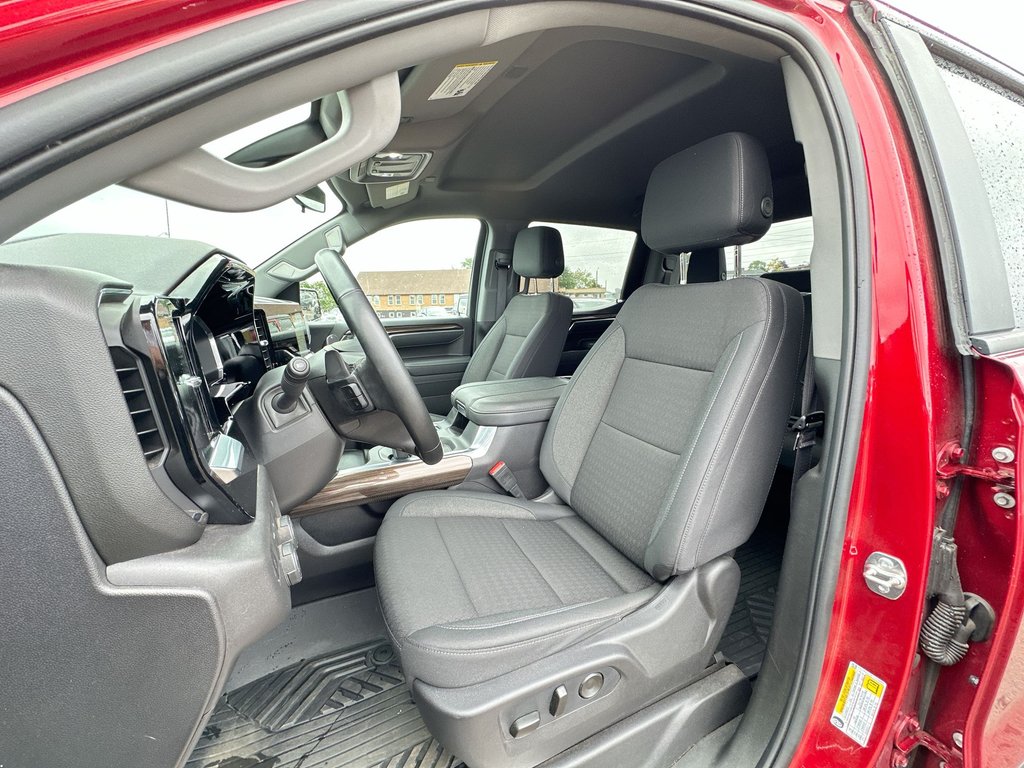 2026 Chevrolet Silverado 1500 in Antigonish, Nova Scotia - 11 - w1024h768px