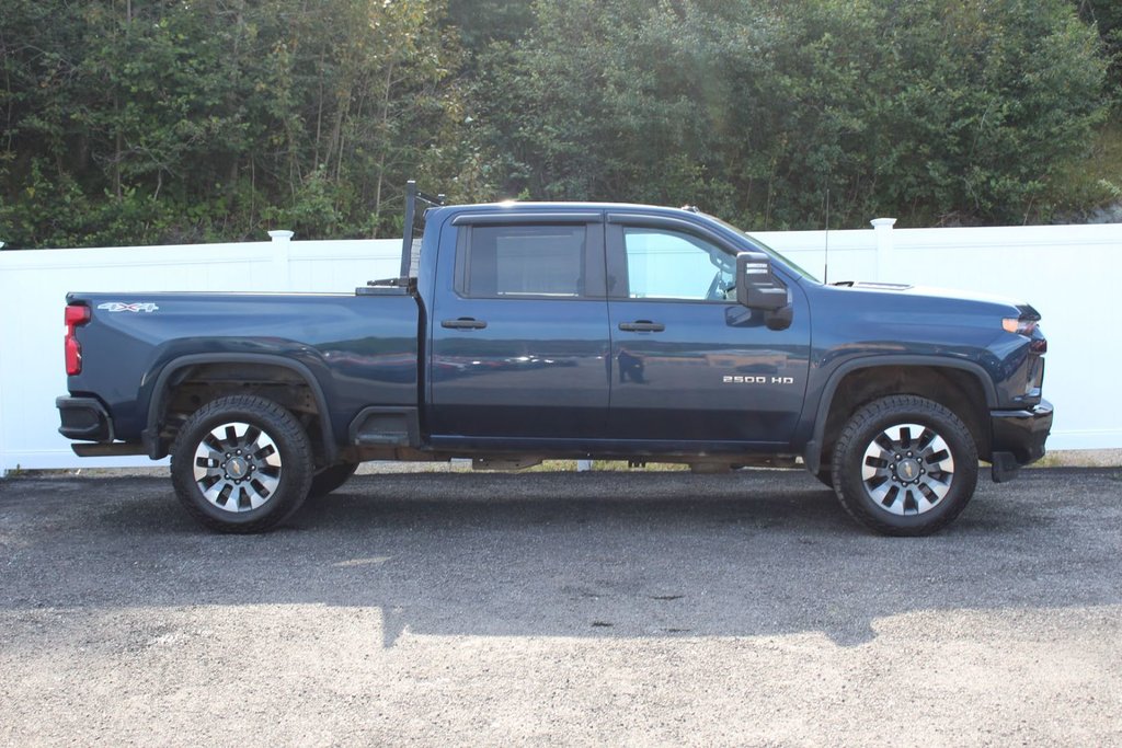 2021  Silverado 2500HD Custom | GAS | Cam | USB | XM | Bluetooth | TowPkg in Saint John, New Brunswick - 8 - w1024h768px