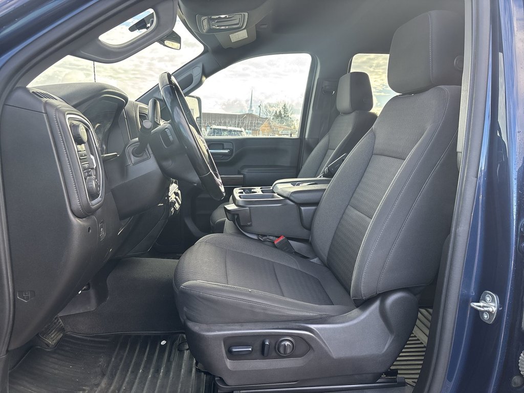 2023 Chevrolet Silverado 2500HD in Antigonish, Nova Scotia - 11 - w1024h768px