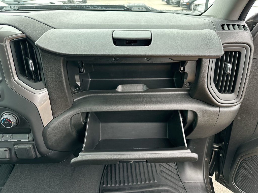 2023 Chevrolet Silverado 2500HD Custom | 5th Whl | Cam | Bluetooth | Cruise | Aux in Saint John, New Brunswick - 43 - w1024h768px
