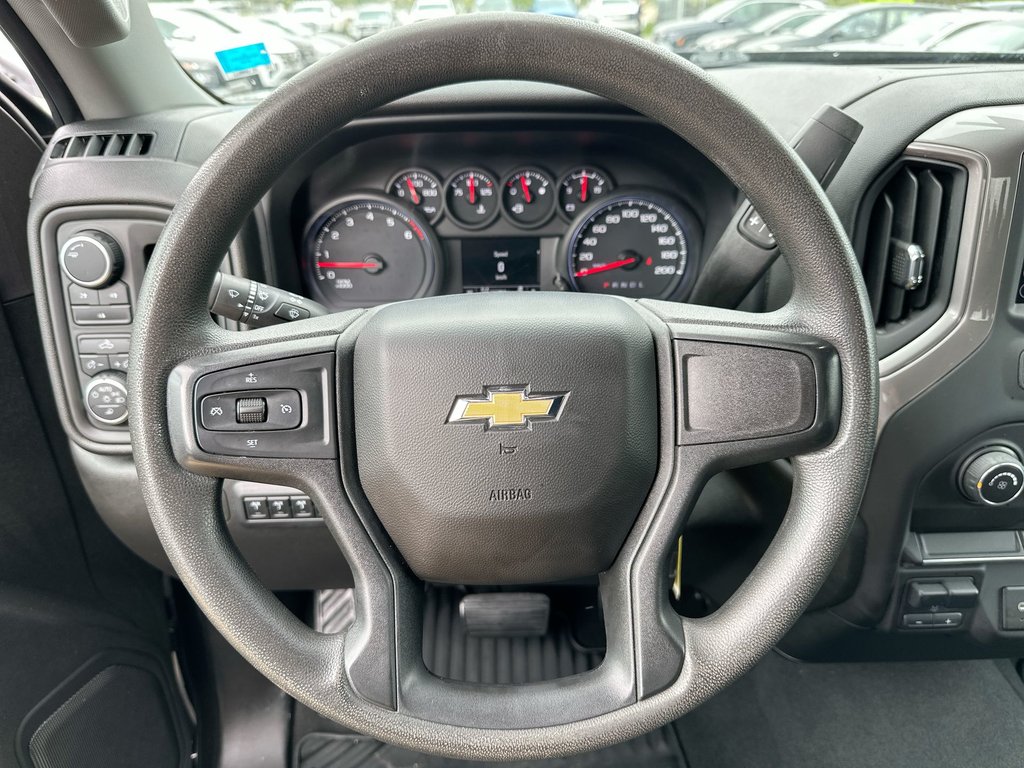 2023 Chevrolet Silverado 2500HD Custom | 5th Whl | Cam | Bluetooth | Cruise | Aux in Saint John, New Brunswick - 17 - w1024h768px