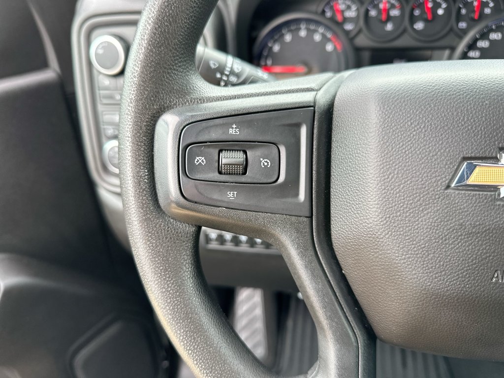 2023 Chevrolet Silverado 2500HD Custom | 5th Whl | Cam | Bluetooth | Cruise | Aux in Saint John, New Brunswick - 20 - w1024h768px