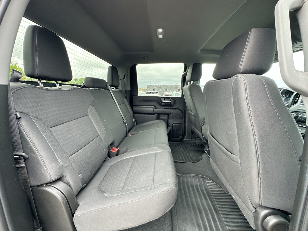2023 Chevrolet Silverado 2500HD Custom | 5th Whl | Cam | Bluetooth | Cruise | Aux in Saint John, New Brunswick - 39 - w1024h768px