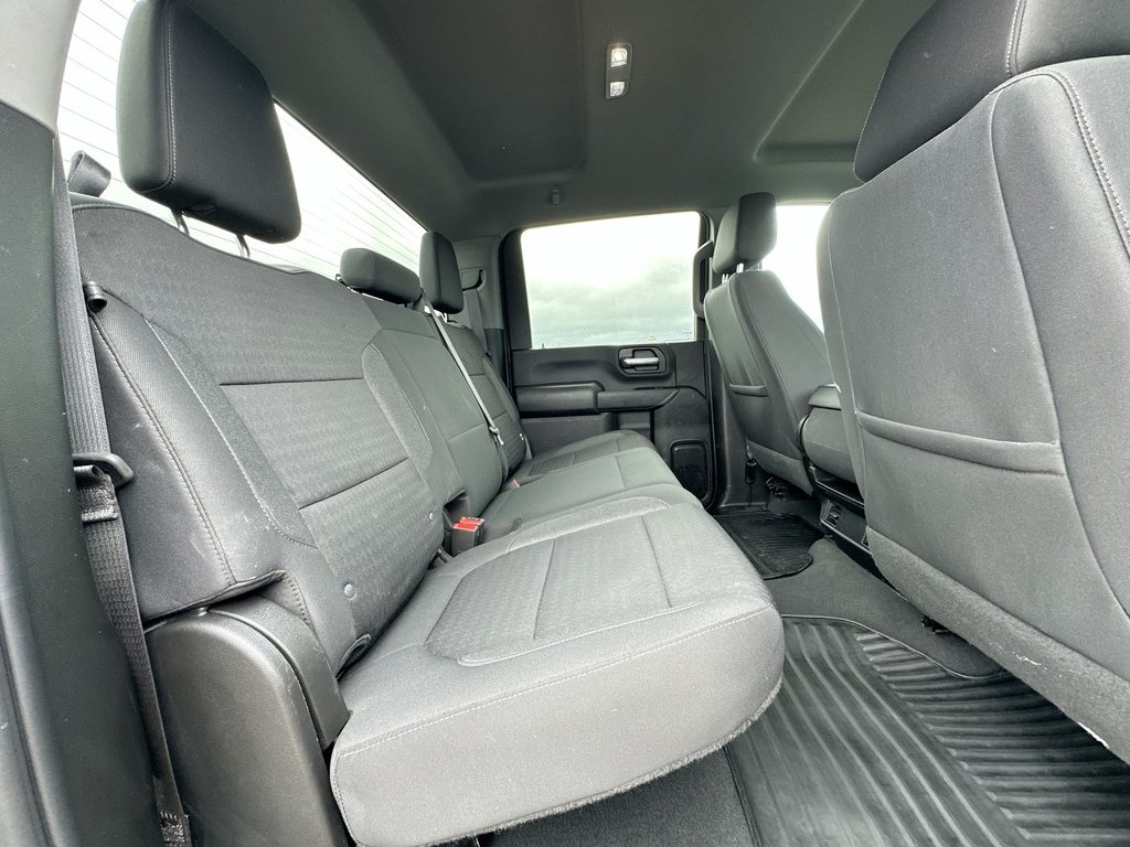 2023 Chevrolet Silverado 2500HD Custom | 5th Whl | Cam | Bluetooth | Cruise | Aux in Saint John, New Brunswick - 40 - w1024h768px