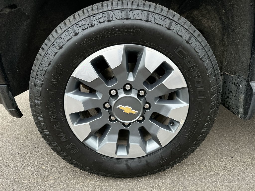 2023 Chevrolet Silverado 2500HD Custom | 5th Whl | Cam | Bluetooth | Cruise | Aux in Saint John, New Brunswick - 10 - w1024h768px