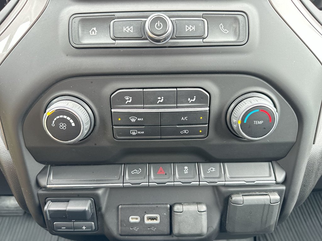 2023 Chevrolet Silverado 2500HD Custom | 5th Whl | Cam | Bluetooth | Cruise | Aux in Saint John, New Brunswick - 27 - w1024h768px