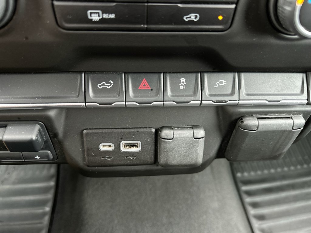 2023 Chevrolet Silverado 2500HD Custom | 5th Whl | Cam | Bluetooth | Cruise | Aux in Saint John, New Brunswick - 22 - w1024h768px