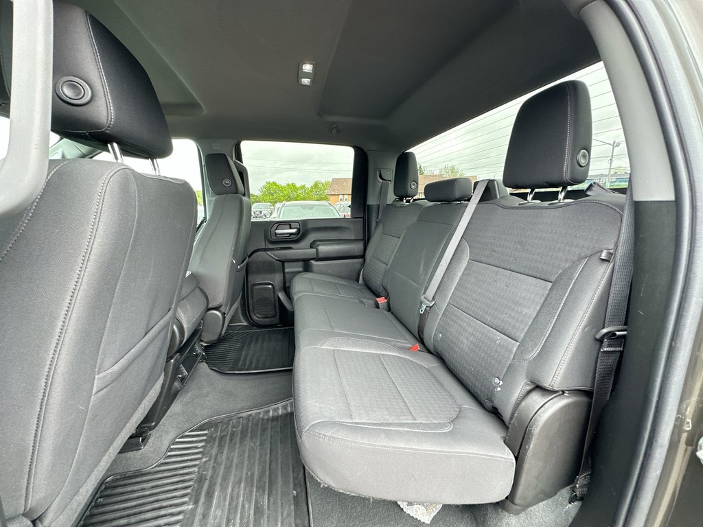 2023 Chevrolet Silverado 2500HD Custom | 5th Whl | Cam | Bluetooth | Cruise | Aux in Saint John, New Brunswick - 33 - w1024h768px