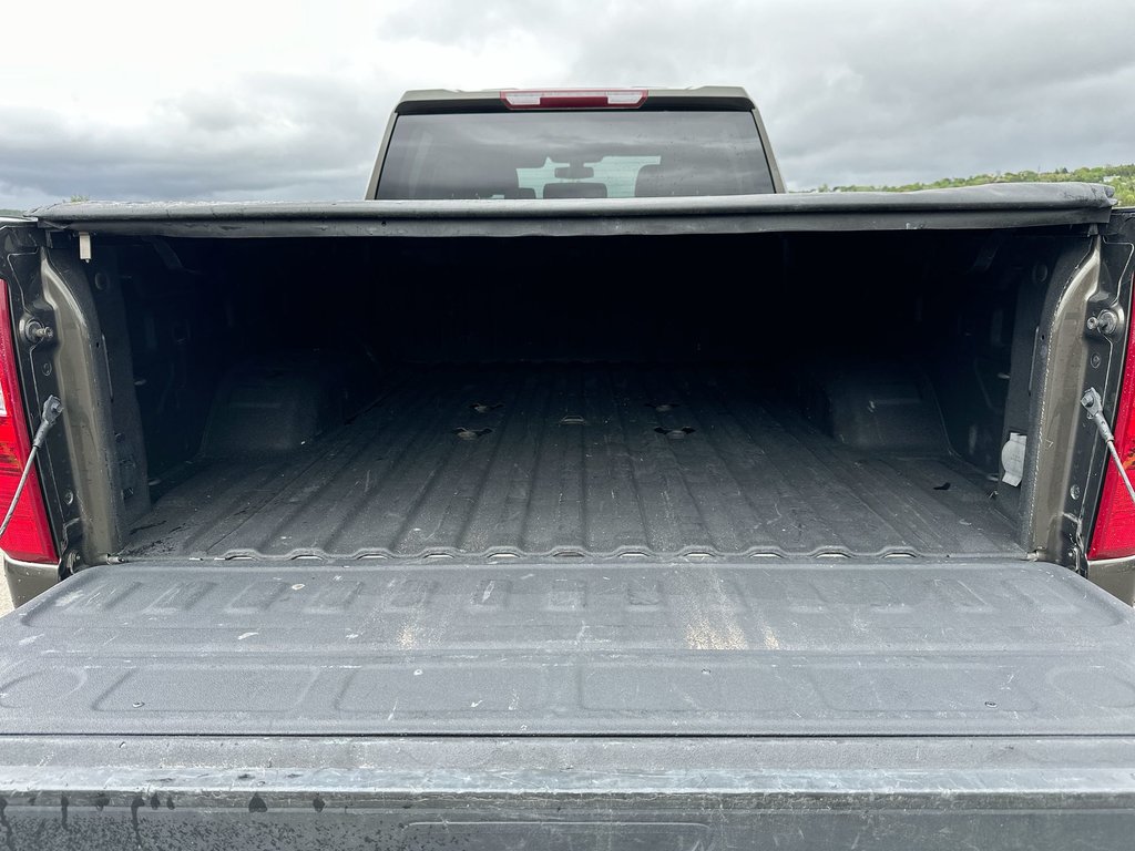 2023 Chevrolet Silverado 2500HD Custom | 5th Whl | Cam | Bluetooth | Cruise | Aux in Saint John, New Brunswick - 37 - w1024h768px
