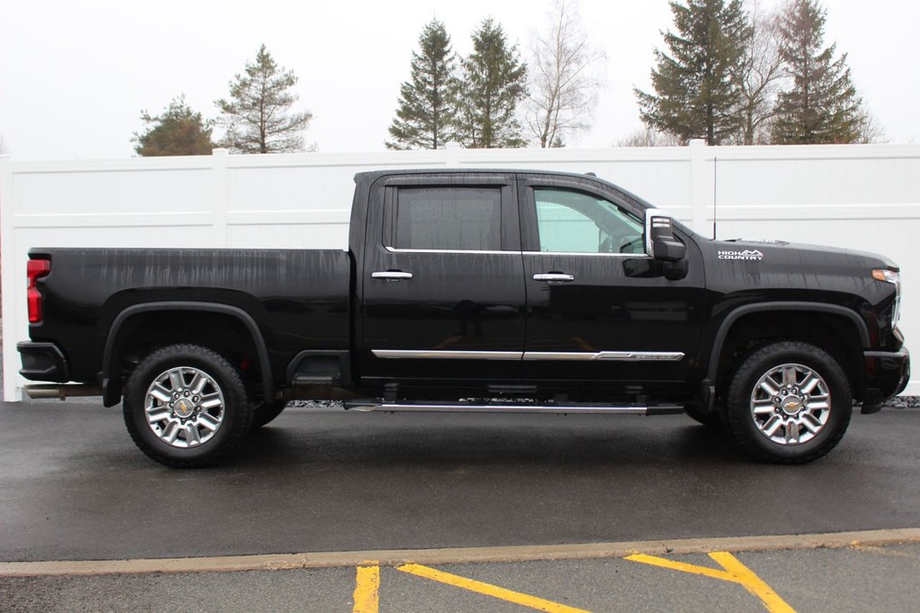 2024 Chevrolet Silverado 2500HD High Country | GAS | Leather | Warranty to 2028 in Saint John, New Brunswick - 8 - w1024h768px