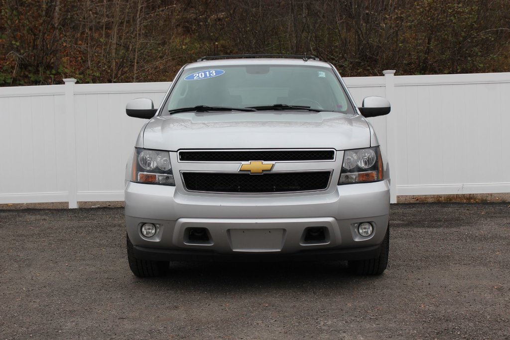 2013 Chevrolet Suburban in Antigonish, Nova Scotia - 2 - w1024h768px