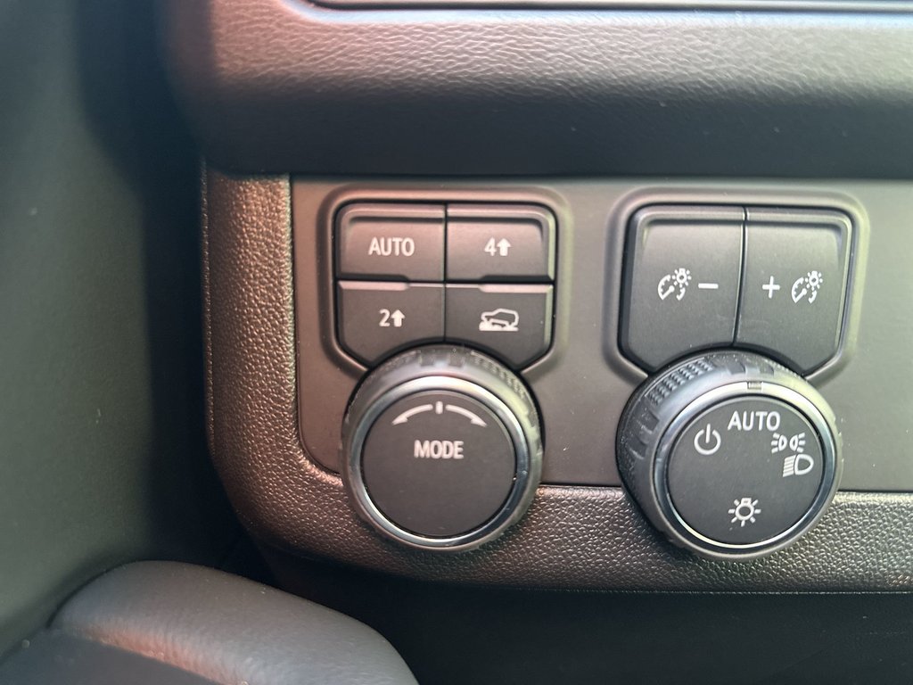 2024 Chevrolet Tahoe in Antigonish, Nova Scotia - 22 - w1024h768px