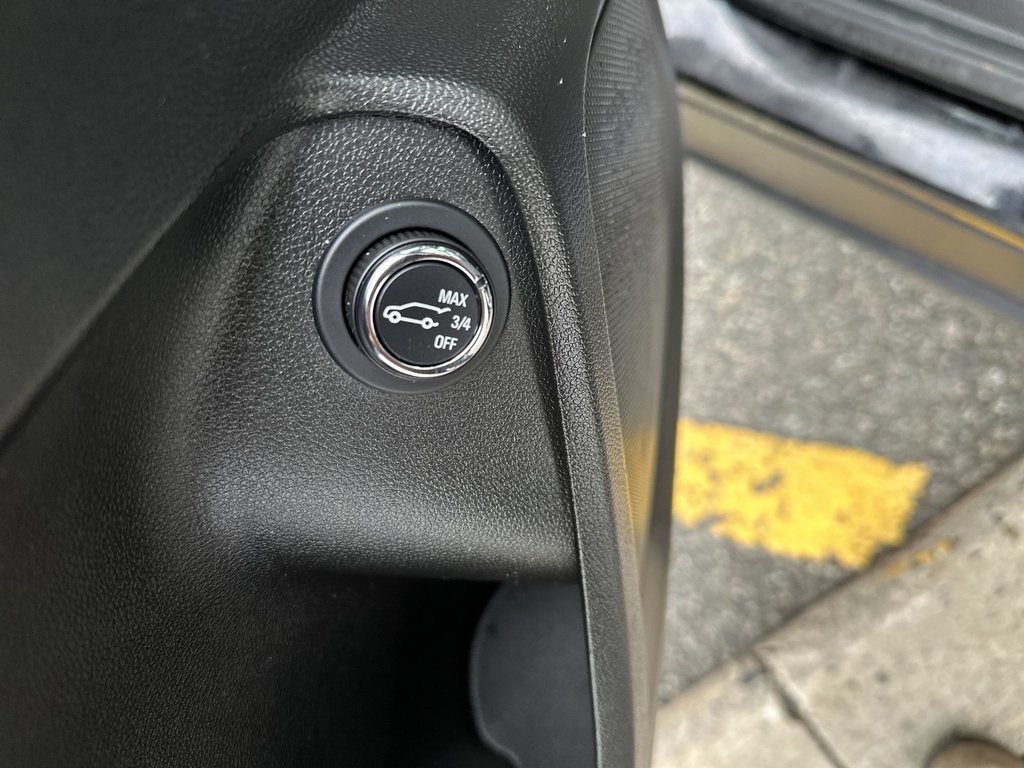 2023 Chevrolet Trailblazer ACTIV | Roof | HtdSeat | Warranty to 2028 in Saint John, New Brunswick - 50 - w1024h768px