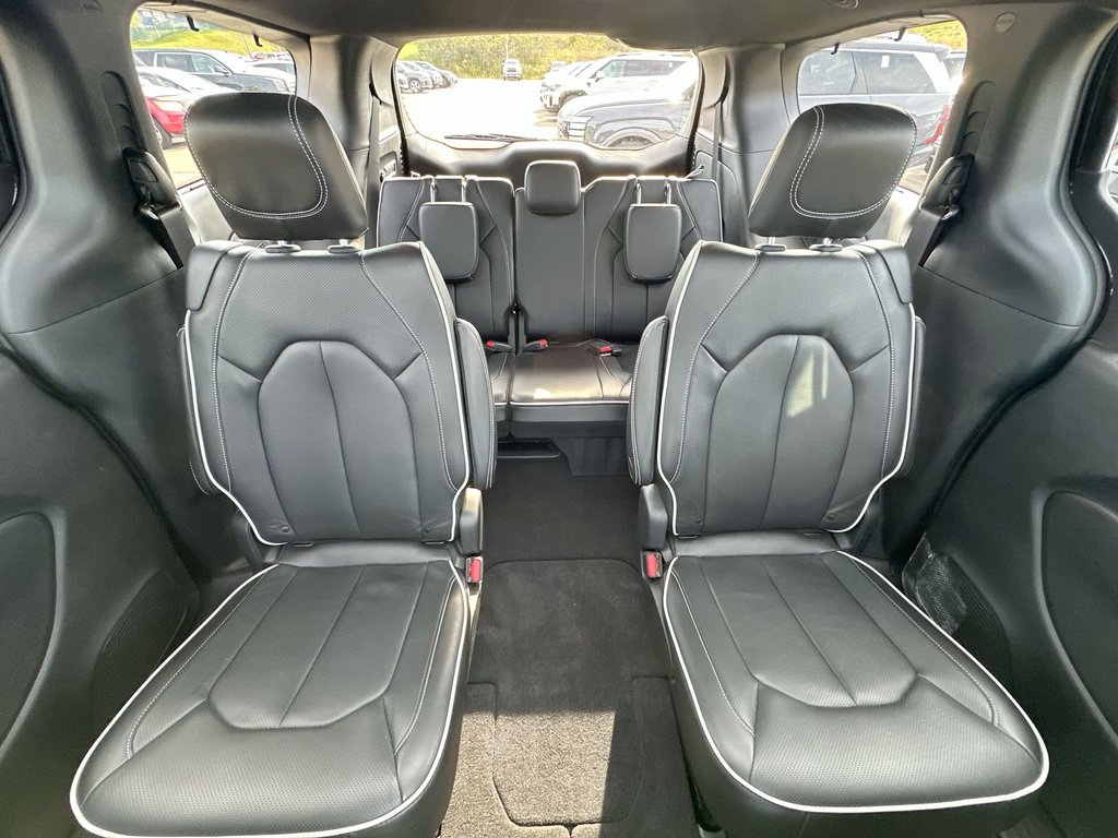 2022 Chrysler Pacifica in Antigonish, Nova Scotia - 52 - w1024h768px