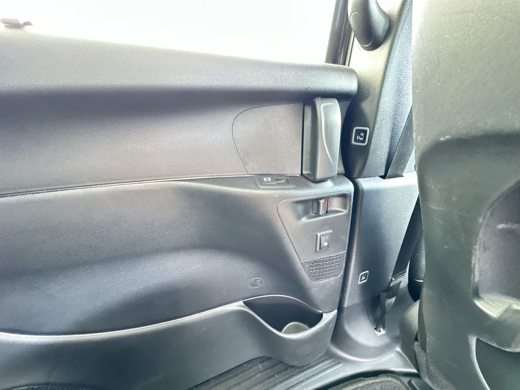 2022 Chrysler Pacifica in Antigonish, Nova Scotia - 35 - w1024h768px