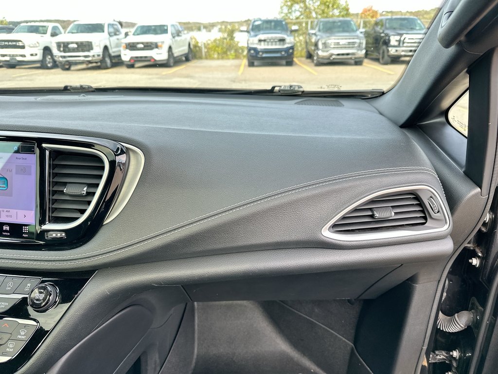 2022 Chrysler Pacifica in Antigonish, Nova Scotia - 44 - w1024h768px