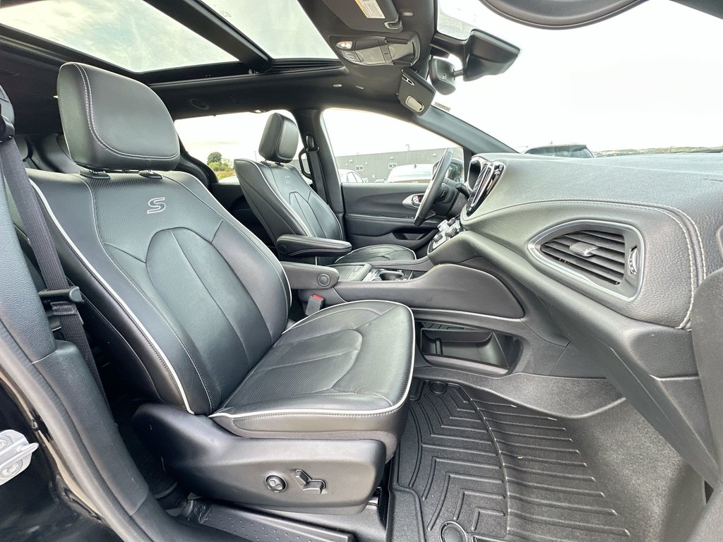 2022 Chrysler Pacifica in Antigonish, Nova Scotia - 42 - w1024h768px