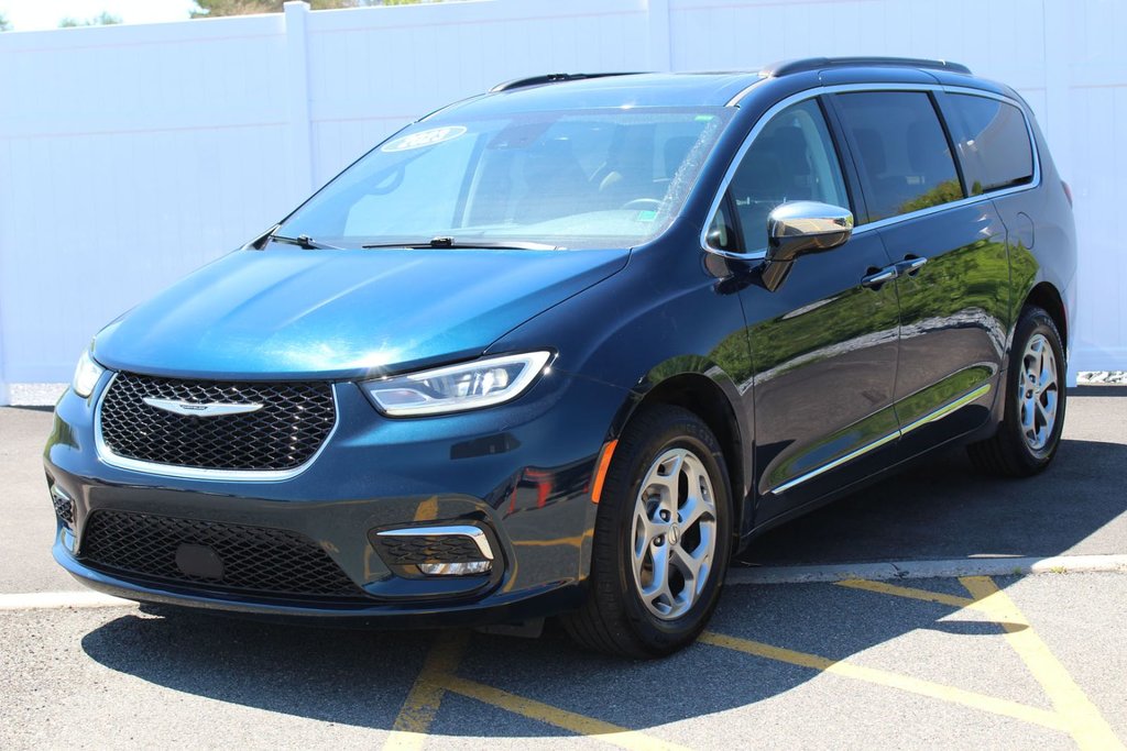 2023 Chrysler Pacifica in Antigonish, Nova Scotia - 3 - w1024h768px