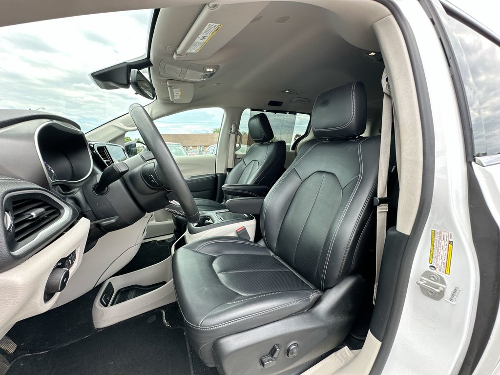 2024 Chrysler Pacifica in Antigonish, Nova Scotia - 11 - w1024h768px