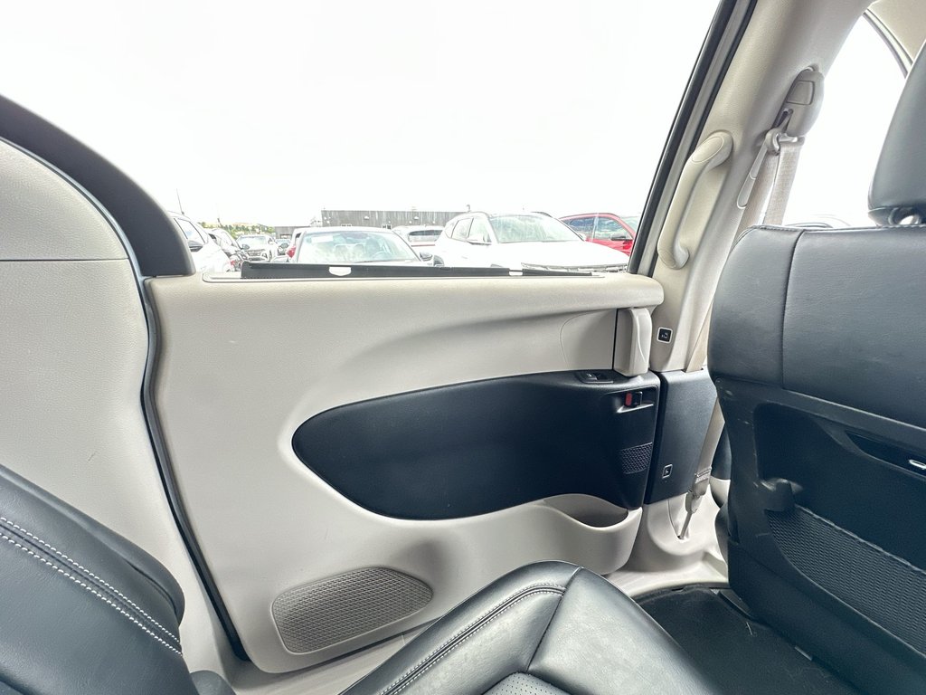 2024 Chrysler Pacifica in Antigonish, Nova Scotia - 35 - w1024h768px