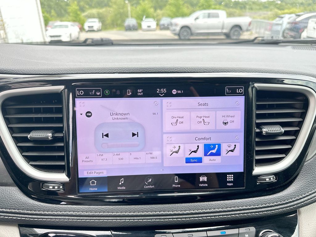 2024 Chrysler Pacifica in Antigonish, Nova Scotia - 25 - w1024h768px