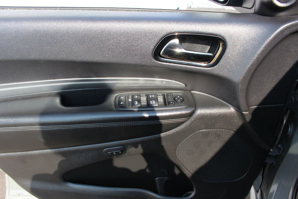2020 Dodge Durango GT | Lthr | SunRoof | HtdSeats | Navi | Cam | USB in Saint John, New Brunswick - 14 - w1024h768px
