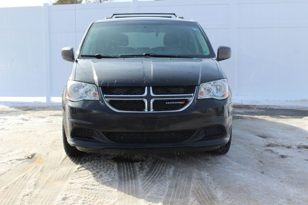 2017 Dodge Grand Caravan in Antigonish, Nova Scotia - 2 - w1024h768px