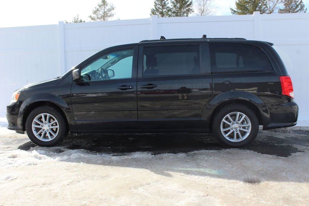 2017 Dodge Grand Caravan in Antigonish, Nova Scotia - 4 - w1024h768px