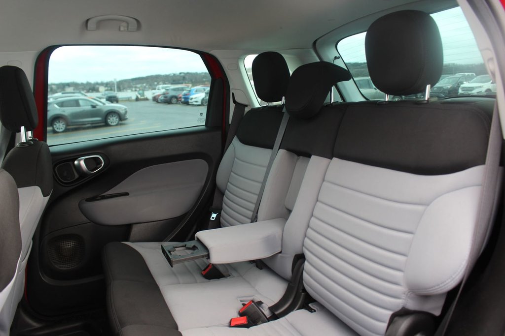 2014 Fiat 500L in Antigonish, Nova Scotia - 30 - w1024h768px