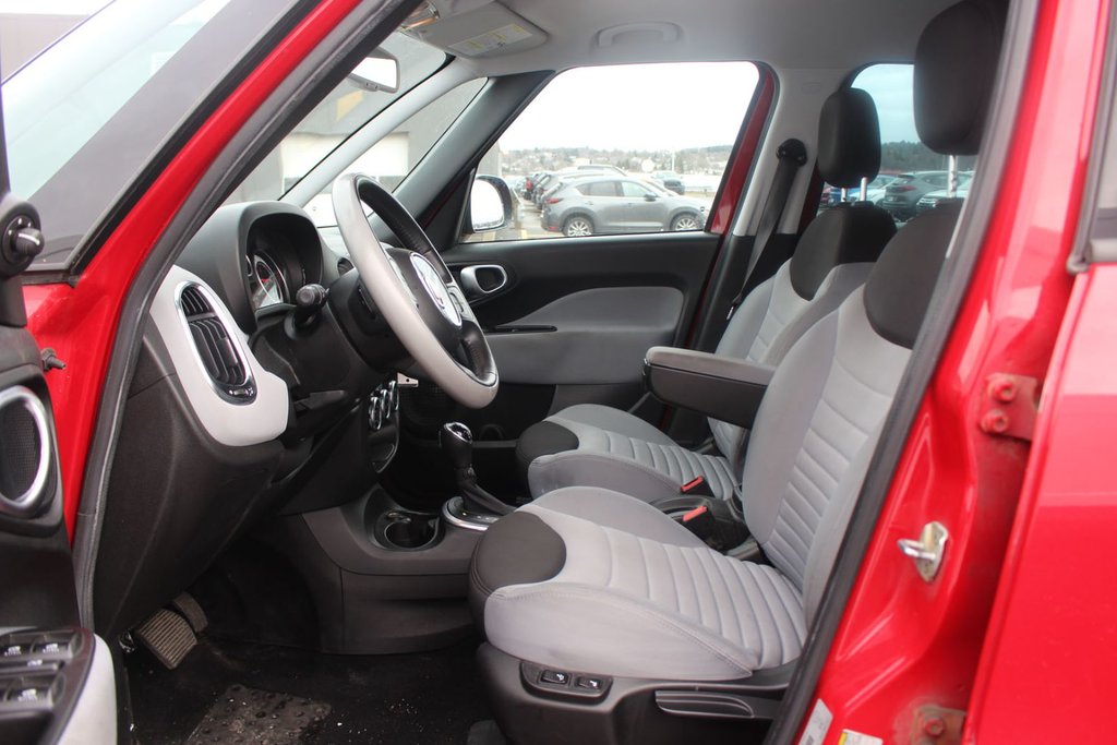 2014 Fiat 500L in Antigonish, Nova Scotia - 12 - w1024h768px