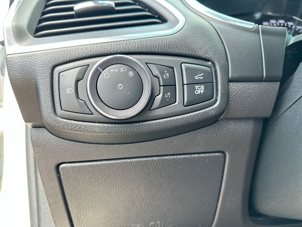 2020 Ford Edge Titanium | Roof | Lthr | Nav | Cam | Bluetooth in Saint John, New Brunswick - 22 - w1024h768px