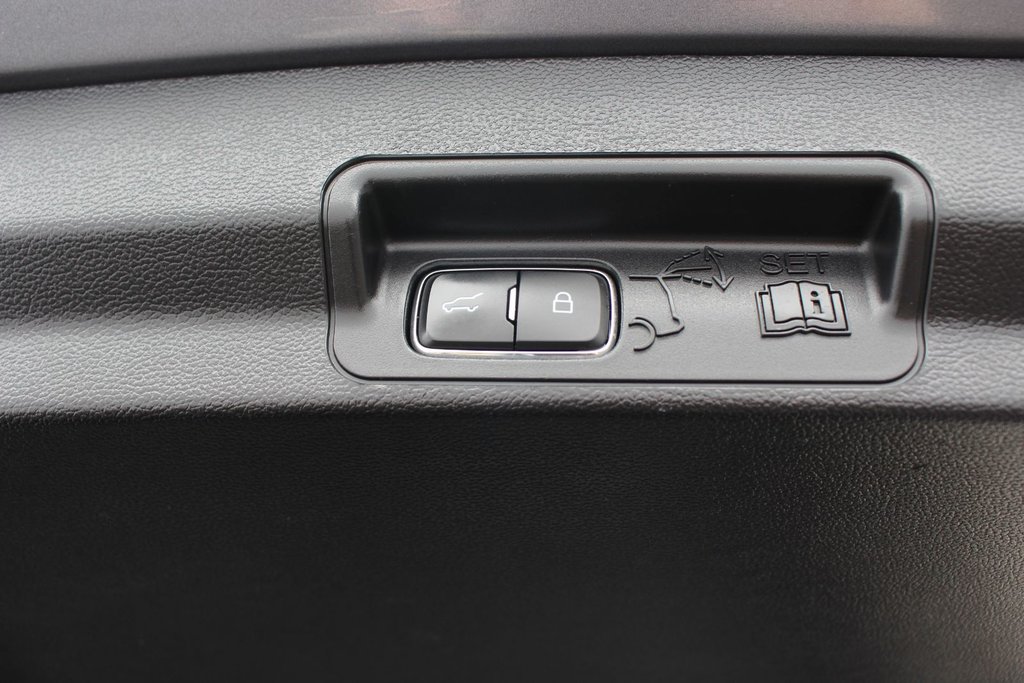 Ford Explorer XLT | SunRoof | HtdSeats | Cam | Bluetooth | Aux 2022 à Saint John, Nouveau-Brunswick - 40 - w1024h768px
