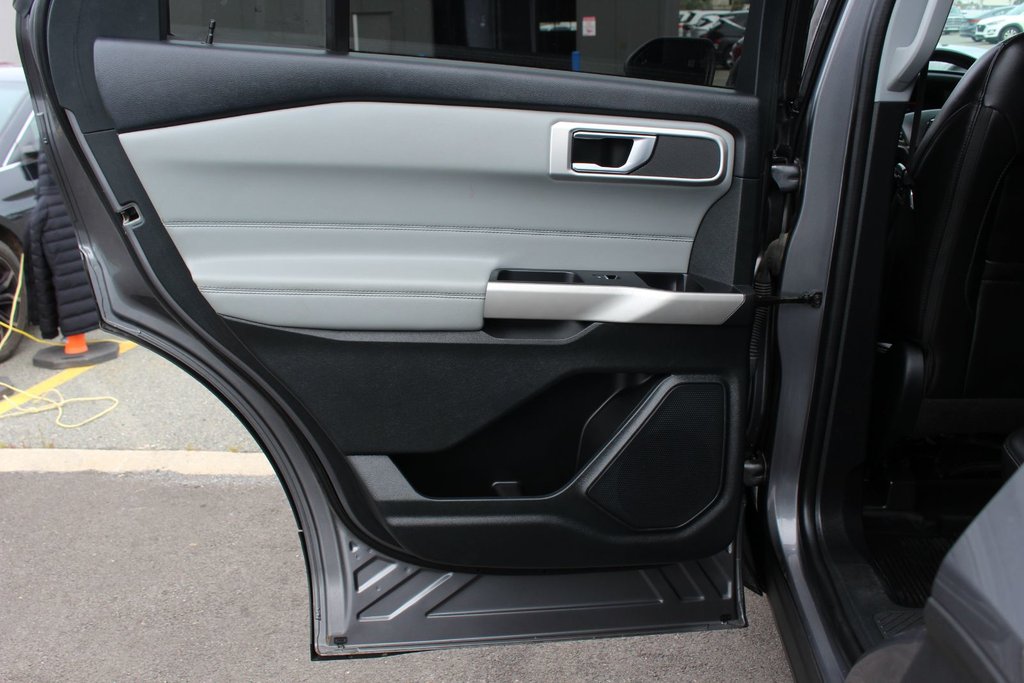 Ford Explorer XLT | SunRoof | HtdSeats | Cam | Bluetooth | Aux 2022 à Saint John, Nouveau-Brunswick - 44 - w1024h768px