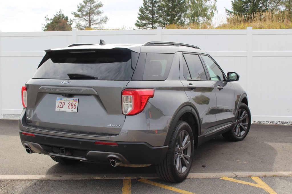 Ford Explorer XLT | SunRoof | HtdSeats | Cam | Bluetooth | Aux 2022 à Saint John, Nouveau-Brunswick - 7 - w1024h768px