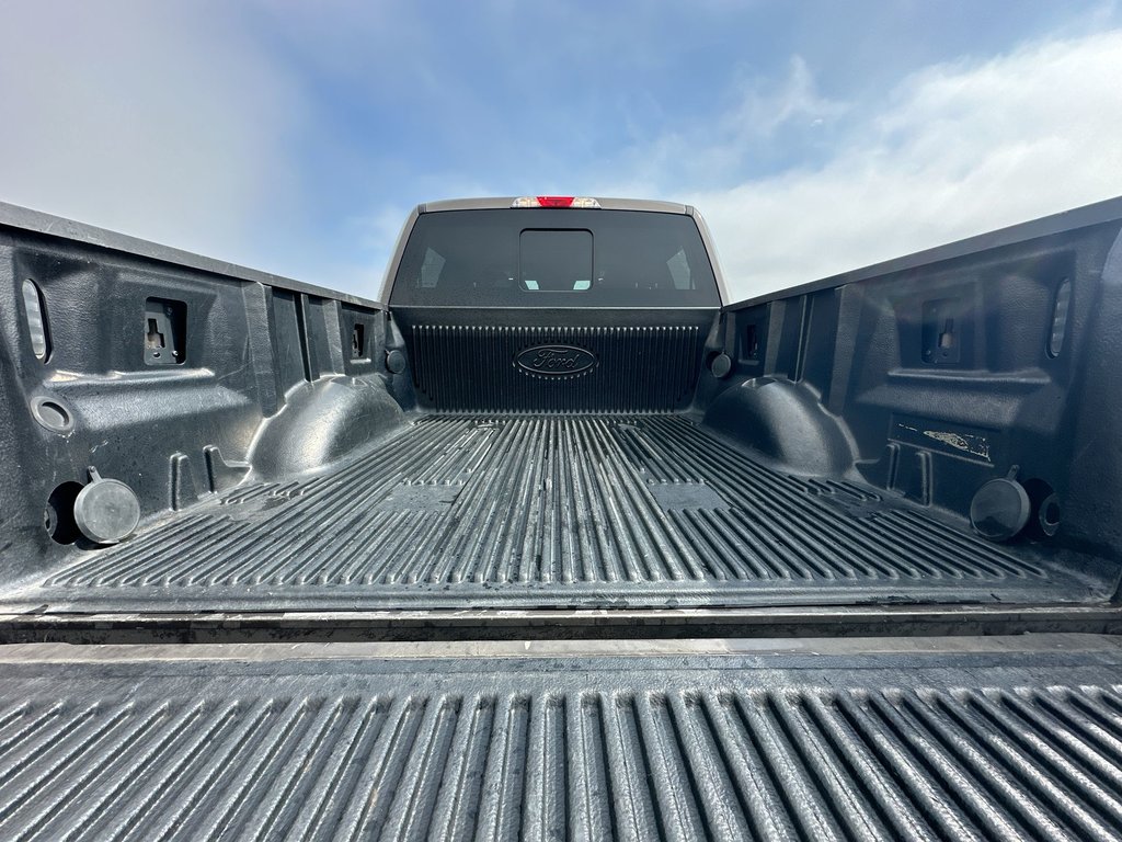 2015 Ford F-150 in Antigonish, Nova Scotia - 38 - w1024h768px