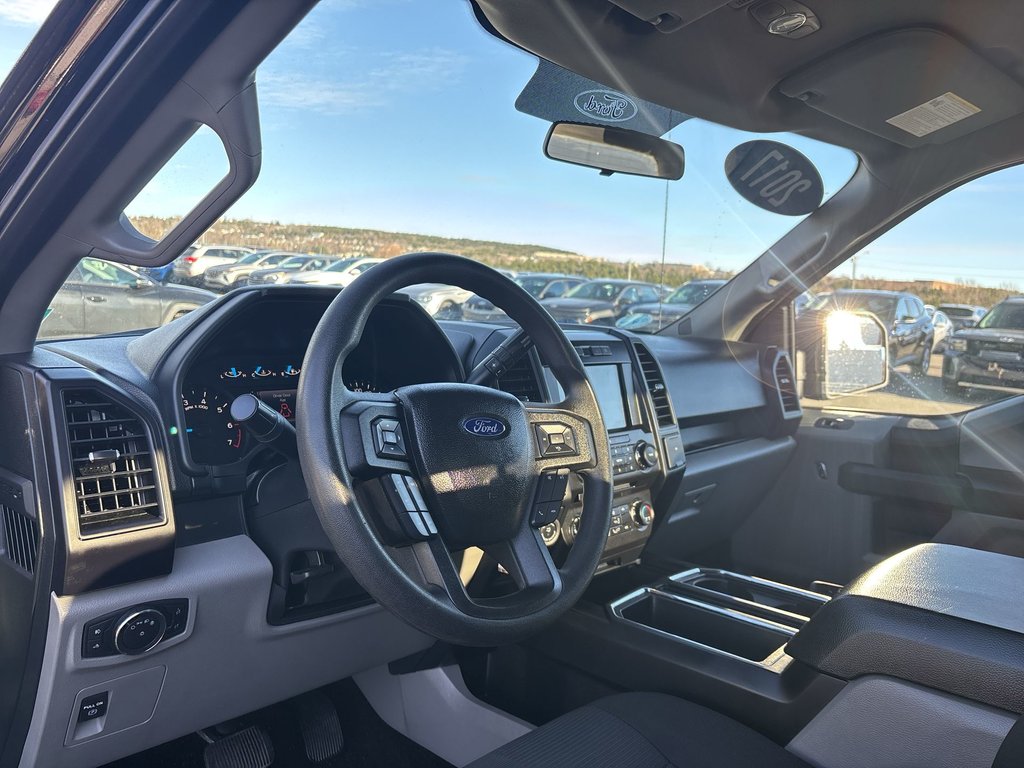 Ford F-150 SXT | Cam | PwrSeat | Cruise | AC | Aux | USB 2017 à Saint John, Nouveau-Brunswick - 12 - w1024h768px