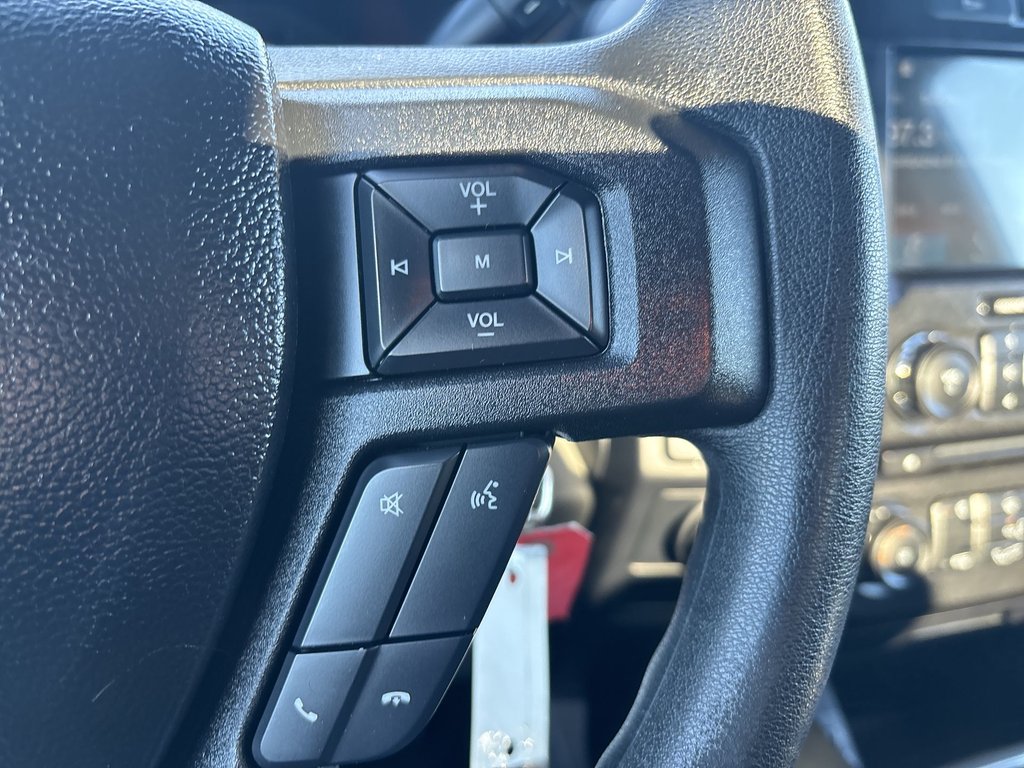 Ford F-150 SXT | Cam | PwrSeat | Cruise | AC | Aux | USB 2017 à Saint John, Nouveau-Brunswick - 20 - w1024h768px