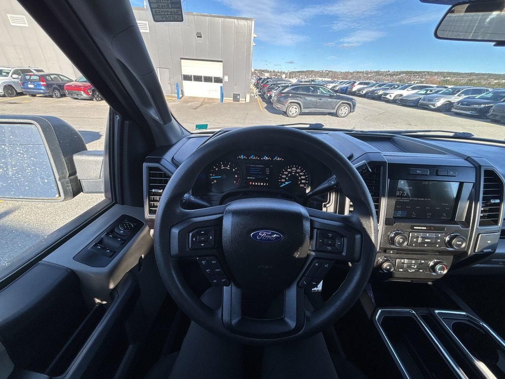 Ford F-150 SXT | Cam | PwrSeat | Cruise | AC | Aux | USB 2017 à Saint John, Nouveau-Brunswick - 17 - w1024h768px