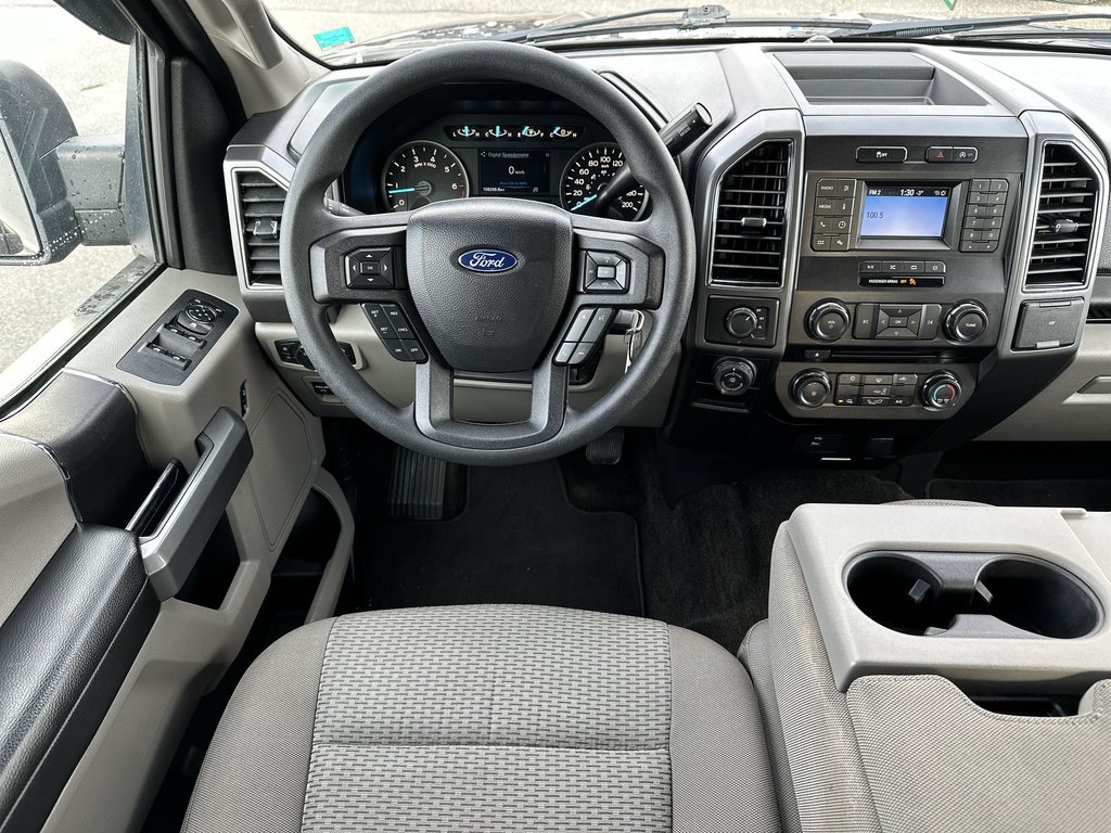 Ford F-150 XLT | Cam | Cruise | Aux | USB | AC 2018 à Saint John, Nouveau-Brunswick - 12 - w1024h768px