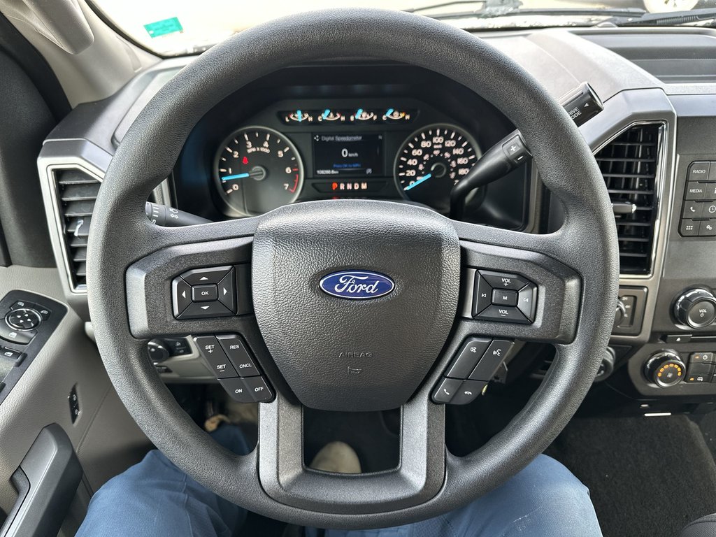 Ford F-150 XLT | Cam | Cruise | Aux | USB | AC 2018 à Saint John, Nouveau-Brunswick - 17 - w1024h768px